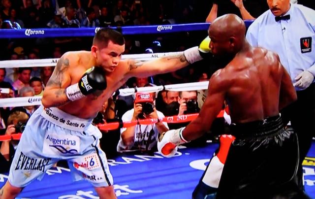 Boxing Results 2014 - Floyd Mayweather beats Marcos Maidana