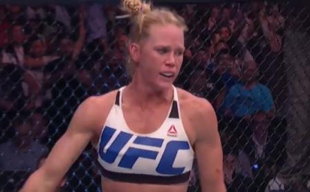 Holly Holm pulls of major upset by knocking out Ronda Rousey