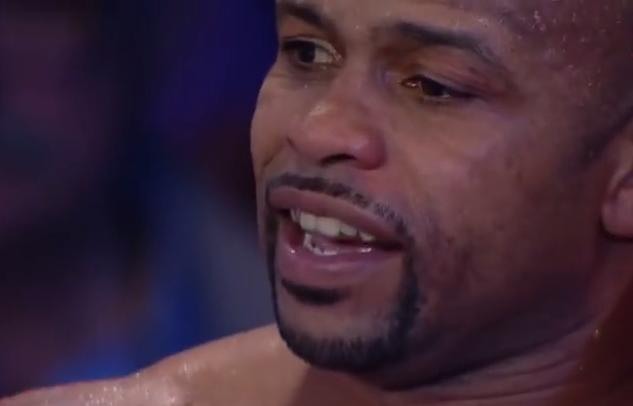 Roy Jones Jr in between rounds